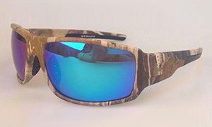 Polarized eyewear