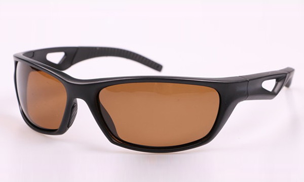 Polarized fishing eyewear