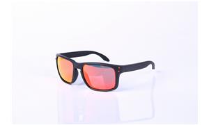 Men lifestyle sunglasses