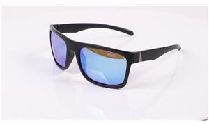 Men lifestyle sunglasses