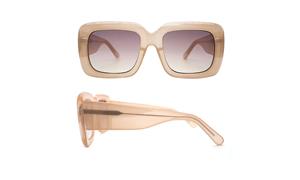 Women fashion eyewear